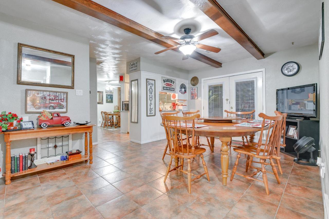 Arlington Home With Patio, Walk To Atandt Stadium! Luaran gambar